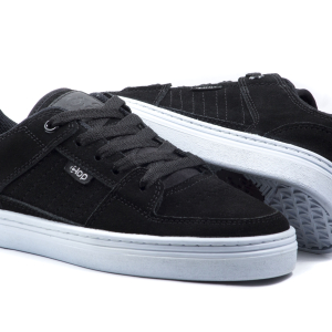 Clop Core Black White