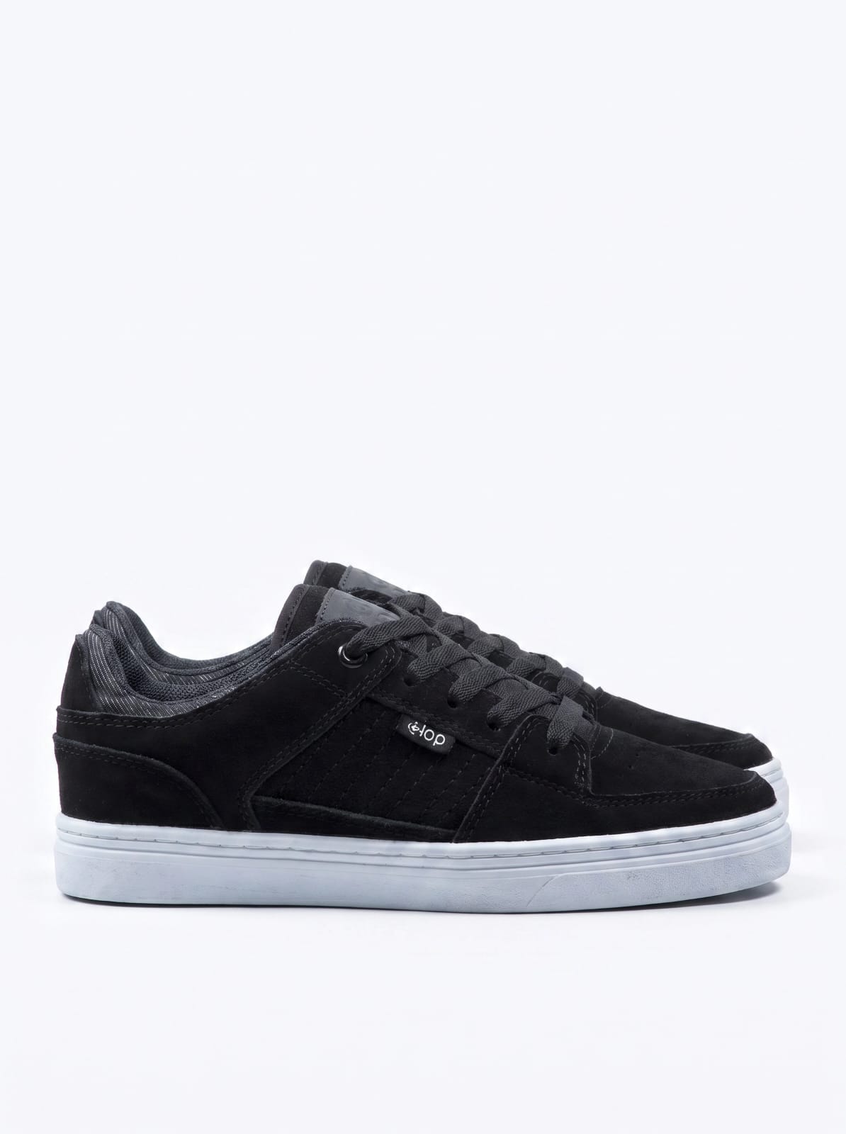 Clop Core Black White
