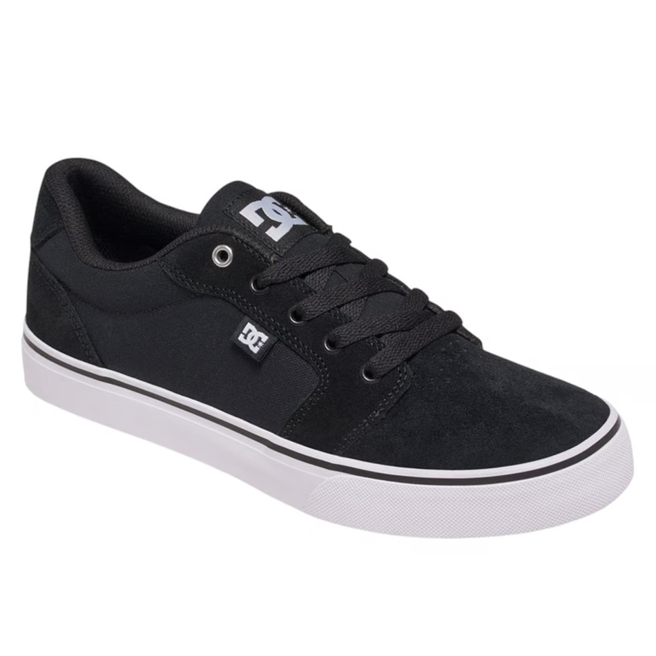DC Anvil Black White Black