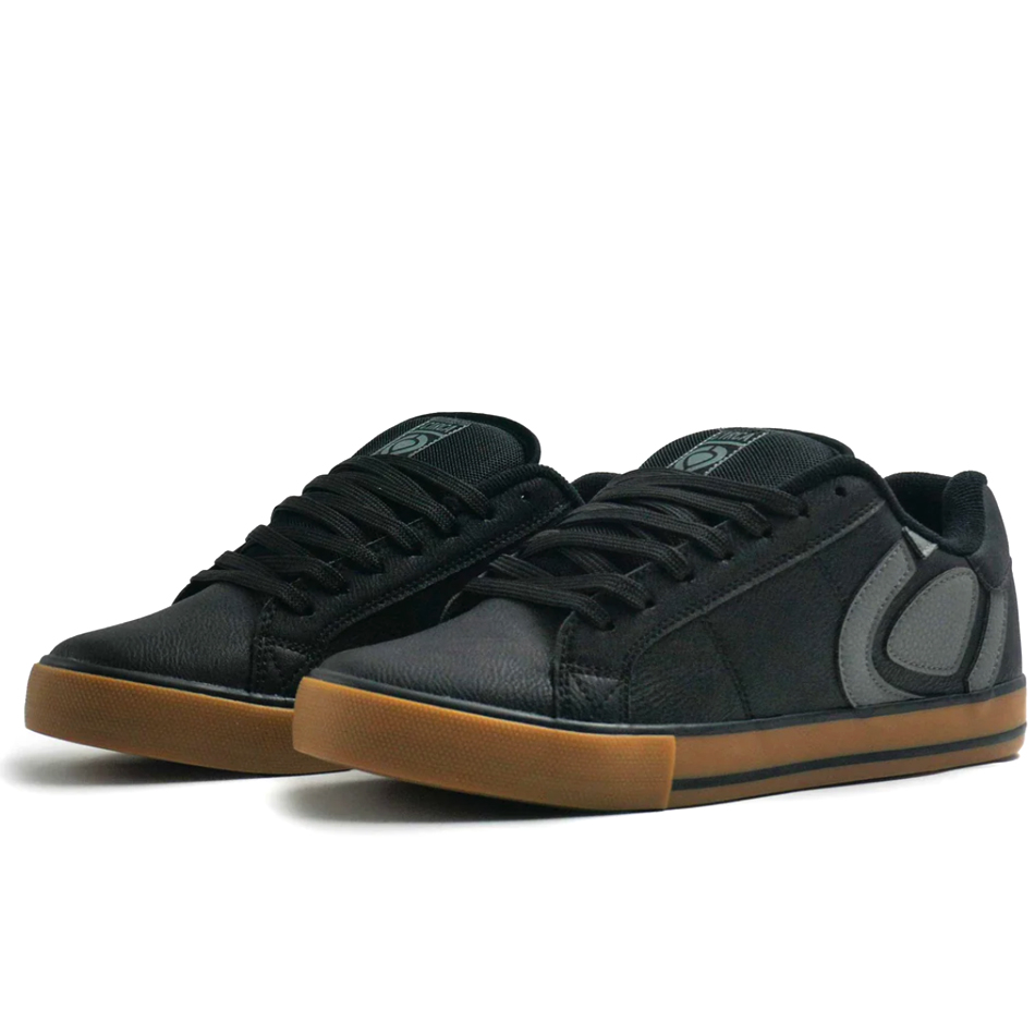 Circa 211 vulc Bold Black Grey gum 02