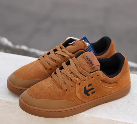 Etnies Marana Brown Black Gum