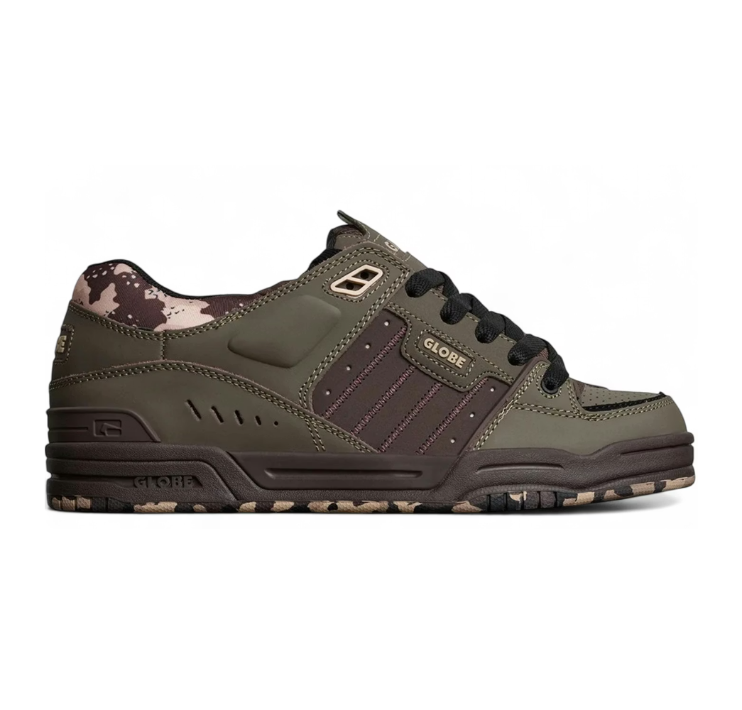 Globe Fusion Mud Camo